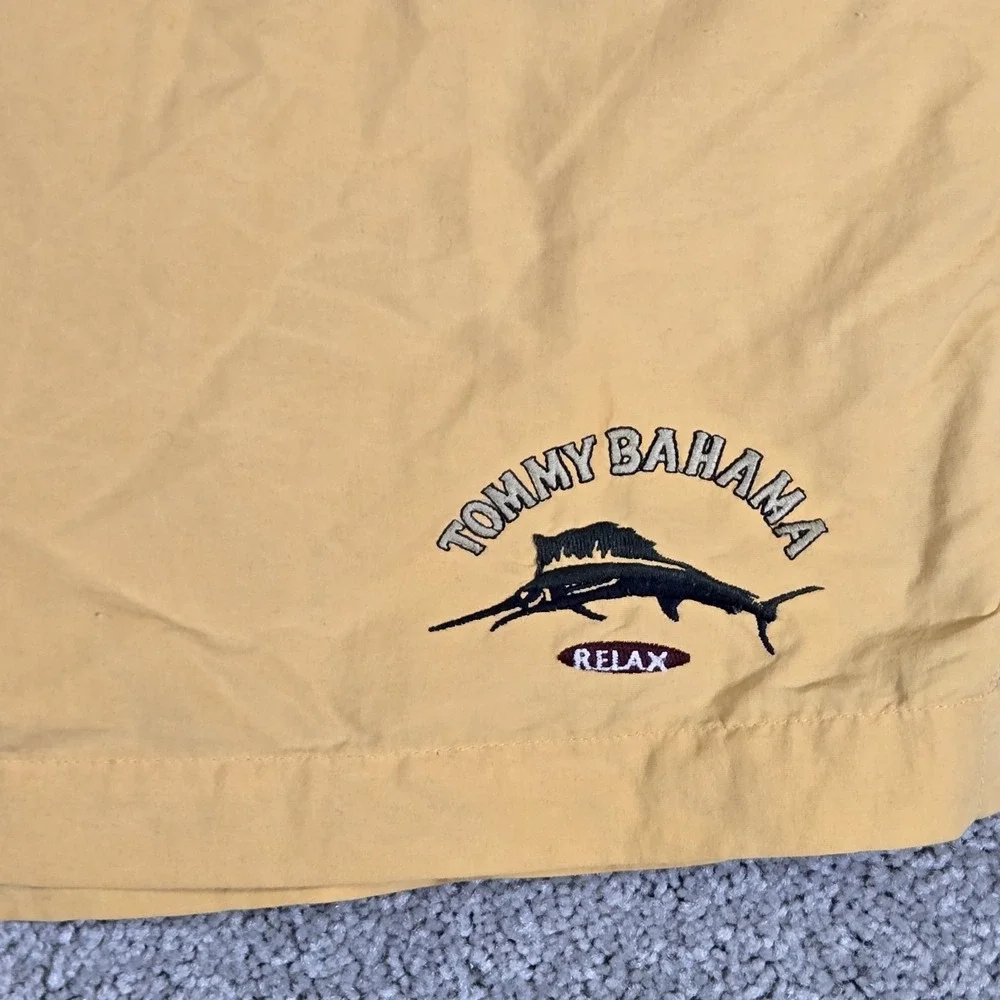 Tommy Bahama Relax Bungalow Brand Swim Shorts Men's Lined Mustard Yellow Size XL